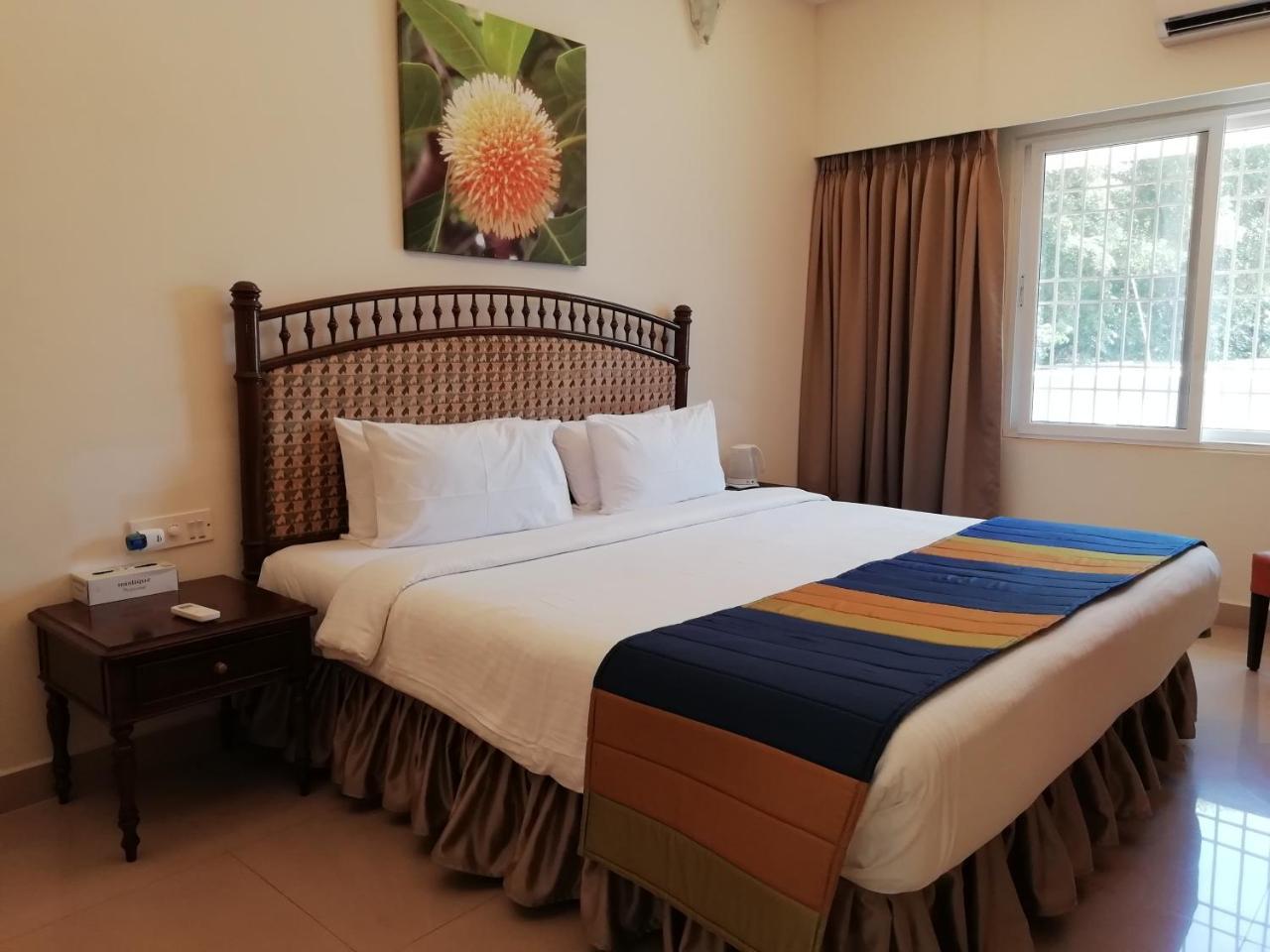 La Grace Integral Retreat Hotel Puduccseri Szoba fotó